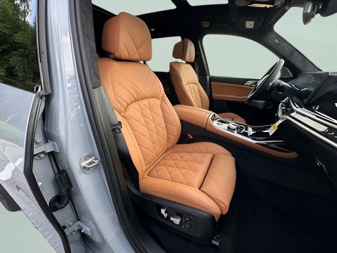 New 2027 BMW X7 xDrive40i AWD/4WD image 25