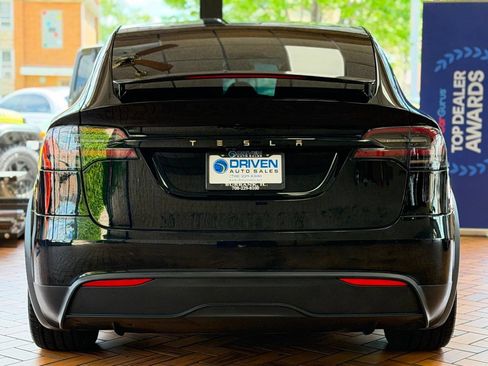 Used 2023 Tesla Model X AWD/4WD image 16