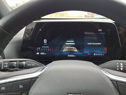 Used 2025 Chevrolet Equinox LT image 21