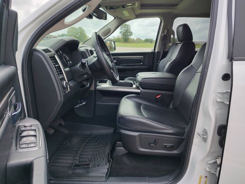 Used 2017 RAM 1500 Sport w/ Convenience Group image 19