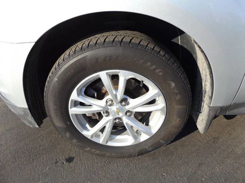 Used 2017 Chevrolet Equinox LT w/ Convenience Package image 29