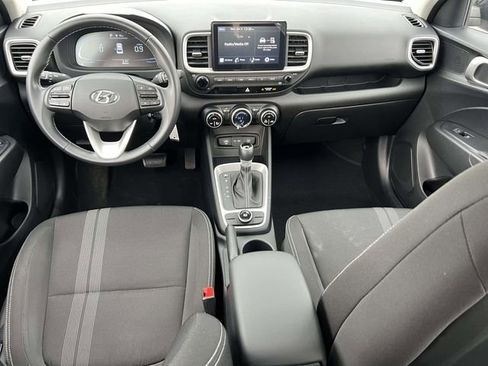 Certified 2023 Hyundai Venue SEL w/ Cargo Package image 11