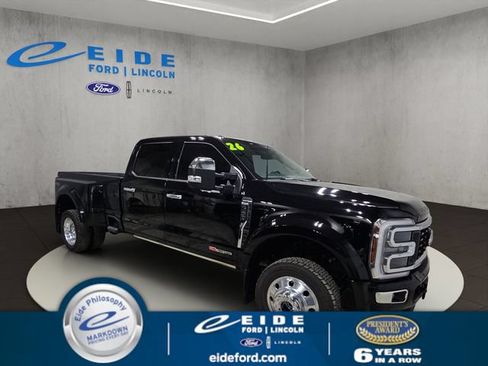 Used 2026 Ford F450 Platinum w/ Platinum Plus Package AWD/4WD image 1