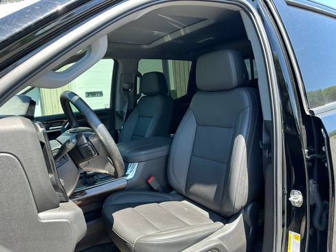 Used 2025 GMC Sierra 1500 Elevation w/ Elevation Premium Package AWD/4WD image 19