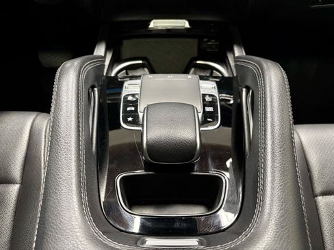 Used 2020 Mercedes-Benz GLE 450 4MATIC w/ MBUX Technology Package image 30