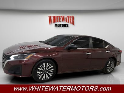 Used 2024 Nissan Altima 2.5 SV