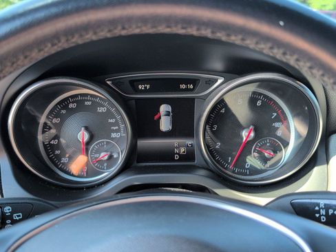Used 2020 Mercedes-Benz GLA 250 4MATIC image 27