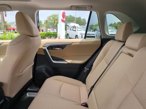 Certified 2025 Toyota RAV4 XLE w/ Convenience Package AWD/4WD image 19