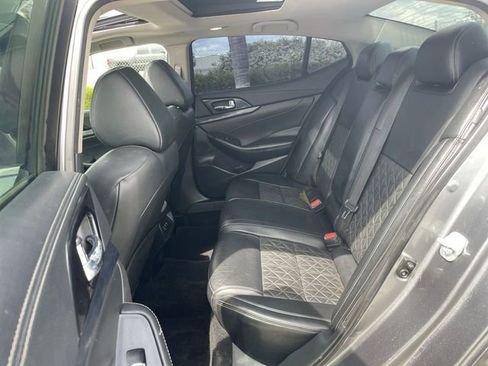 Used 2019 Nissan Maxima Platinum w/ Sport Mat Group FWD image 26