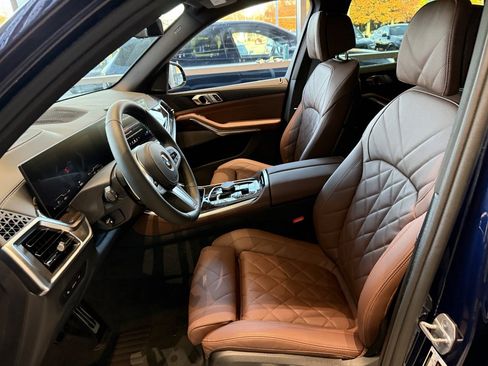 New 2026 BMW X5 xDrive40i w/ M Sport Package image 13
