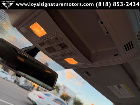 Used 2019 Volkswagen Jetta SE image 23