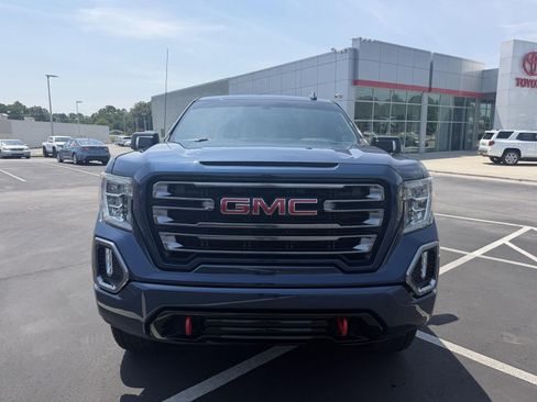 Used 2019 GMC Sierra 1500 AT4 w/ AT4 Preferred Package AWD/4WD image 2