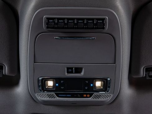 Used 2023 Ford F250 Lariat w/ Sport Appearance Package AWD/4WD image 29