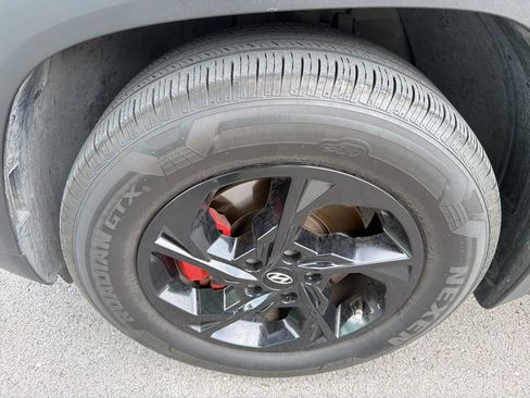Used 2024 Hyundai Tucson SE FWD image 11