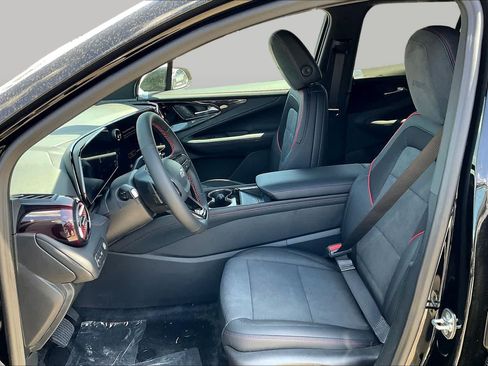 New 2025 Chevrolet Blazer EV RS AWD/4WD image 10