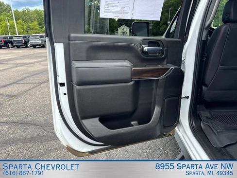 Used 2023 GMC Sierra 2500 SLT w/ SLT Premium Package AWD/4WD image 39