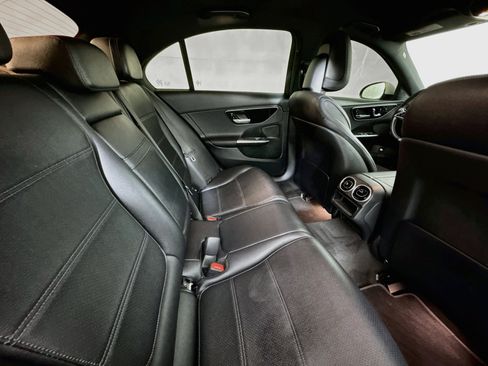 Used 2024 Mercedes-Benz C 300 Sedan image 24