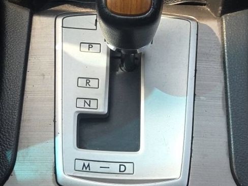 Used 2013 Subaru Outback 2.5i Limited w/ Moonroof Pkg AWD/4WD image 31