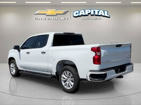 Used 2023 Chevrolet Silverado 1500 Custom RWD image 3