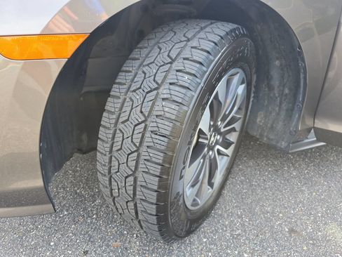 Used 2021 Honda Odyssey EX-L image 34