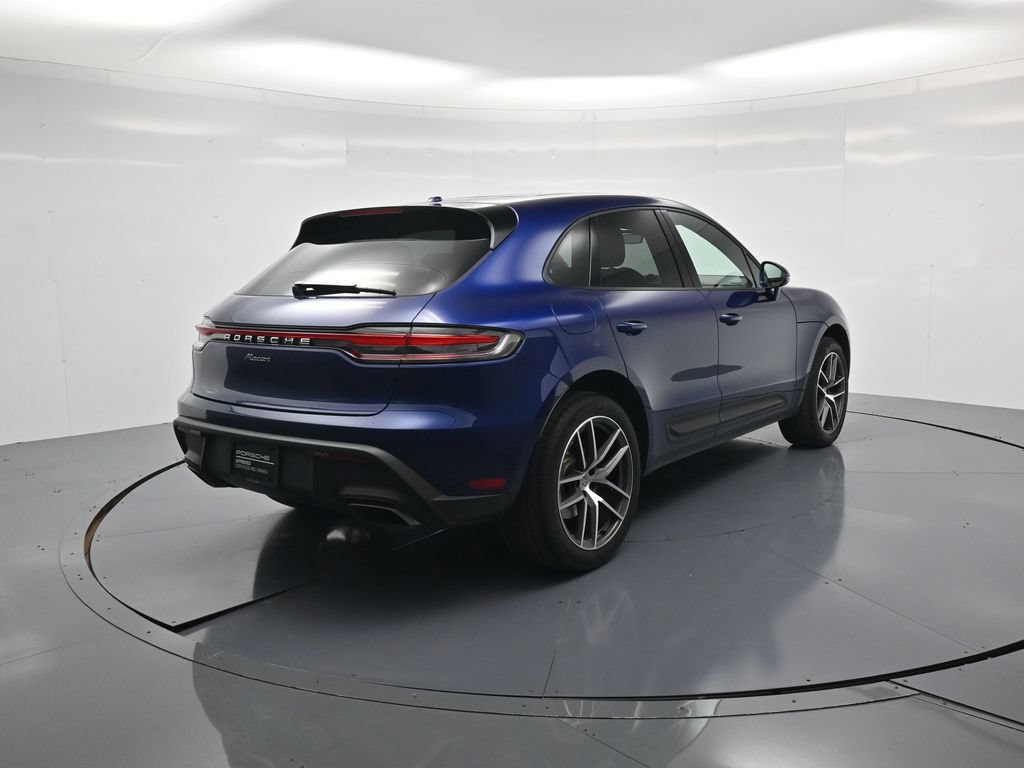 Used 2023 Porsche Macan AWD/4WD image 37