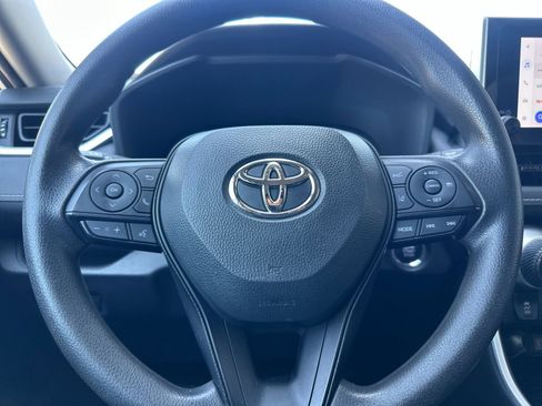 Used 2024 Toyota RAV4 XLE FWD image 22