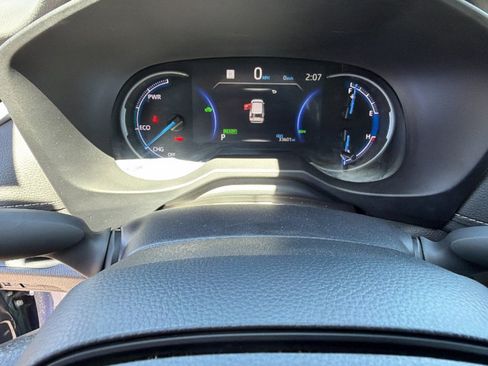Certified 2025 Toyota RAV4 XLE AWD/4WD image 21