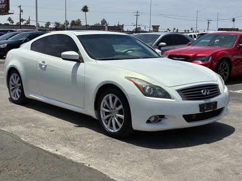 Used 2012 INFINITI G37 Journey w/ Premium Pkg RWD image 11