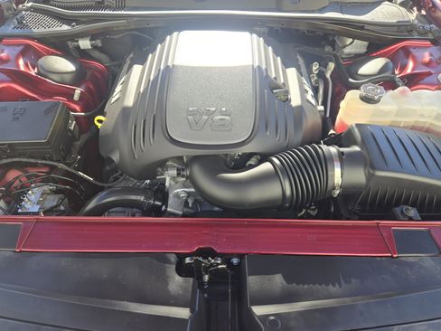 Used 2023 Dodge Challenger R/T w/ Blacktop Package image 32