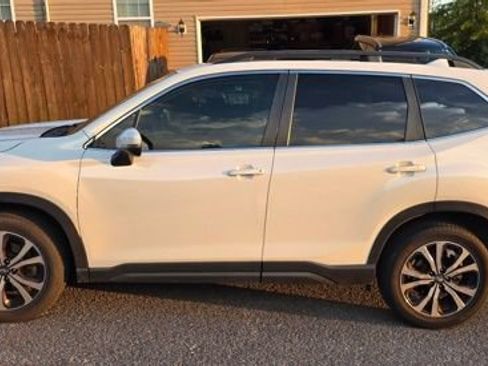 Used 2019 Subaru Forester Limited AWD/4WD image 5
