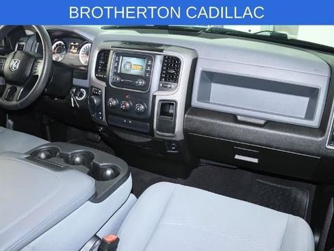 Used 2019 RAM 1500 ST w/ SXT Plus Group AWD/4WD image 28