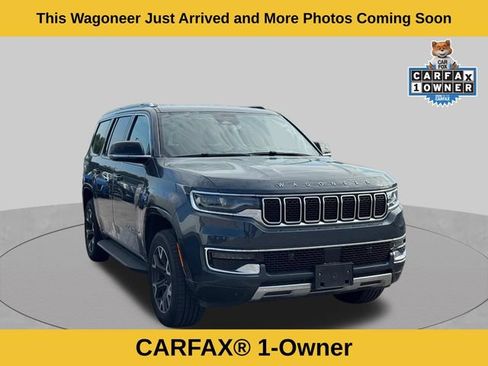 Used 2024 Jeep Wagoneer Series III AWD/4WD image 2