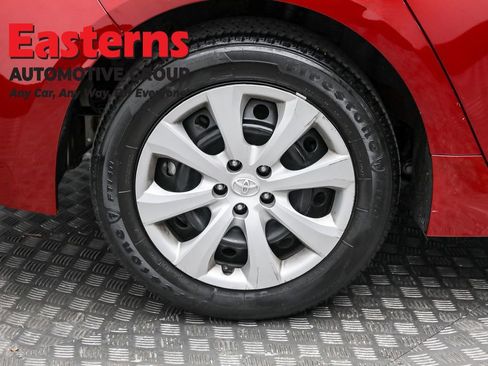 Used 2024 Toyota Corolla LE image 28