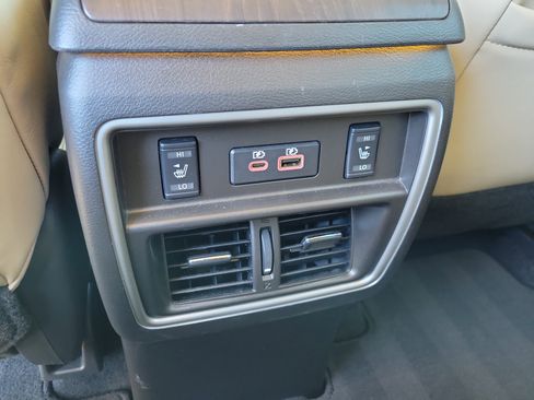 Used 2021 Nissan Murano Platinum w/ Cargo Package image 15