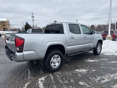 Certified 2023 Toyota Tacoma SR image 5