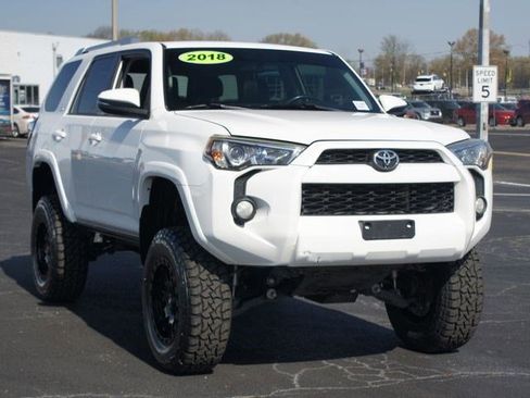 Used 2018 Toyota 4Runner SR5 Premium image 23