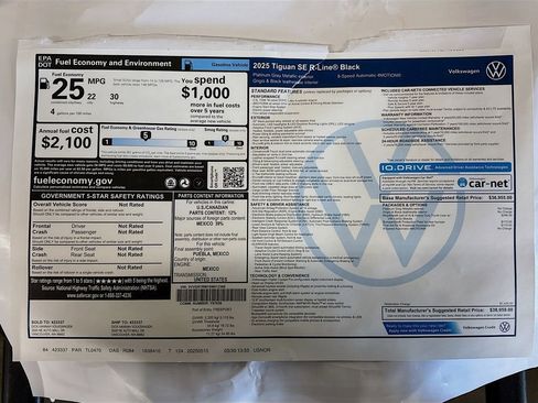 New 2025 Volkswagen Tiguan SE R-Line image 24