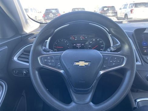 Used 2023 Chevrolet Malibu LT image 24