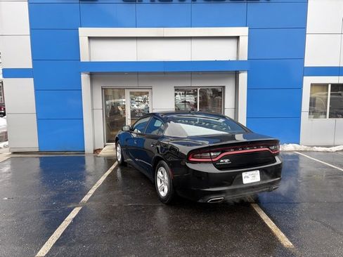 Used 2023 Dodge Charger SXT image 6