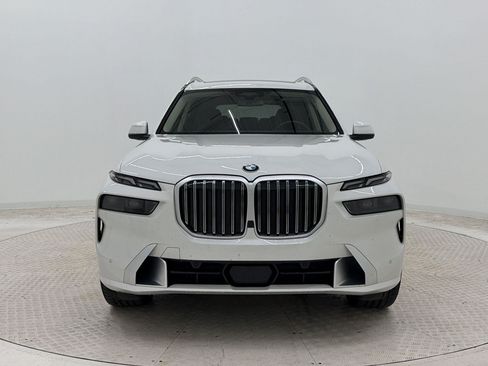 Used 2024 BMW X7 xDrive40i w/ Executive Package AWD/4WD image 6