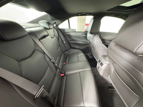 Used 2022 Cadillac CT4 Luxury w/ Sun And Sound Package RWD image 47