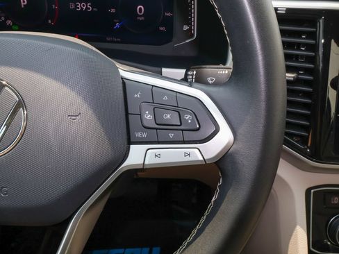Used 2023 Volkswagen Atlas SE w/ Panoramic Sunroof Package AWD/4WD image 27