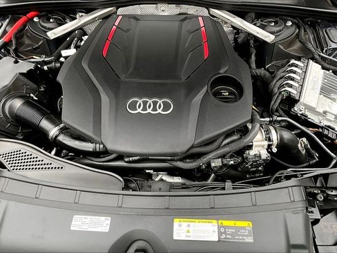 Used 2023 Audi S4 Premium Plus image 30