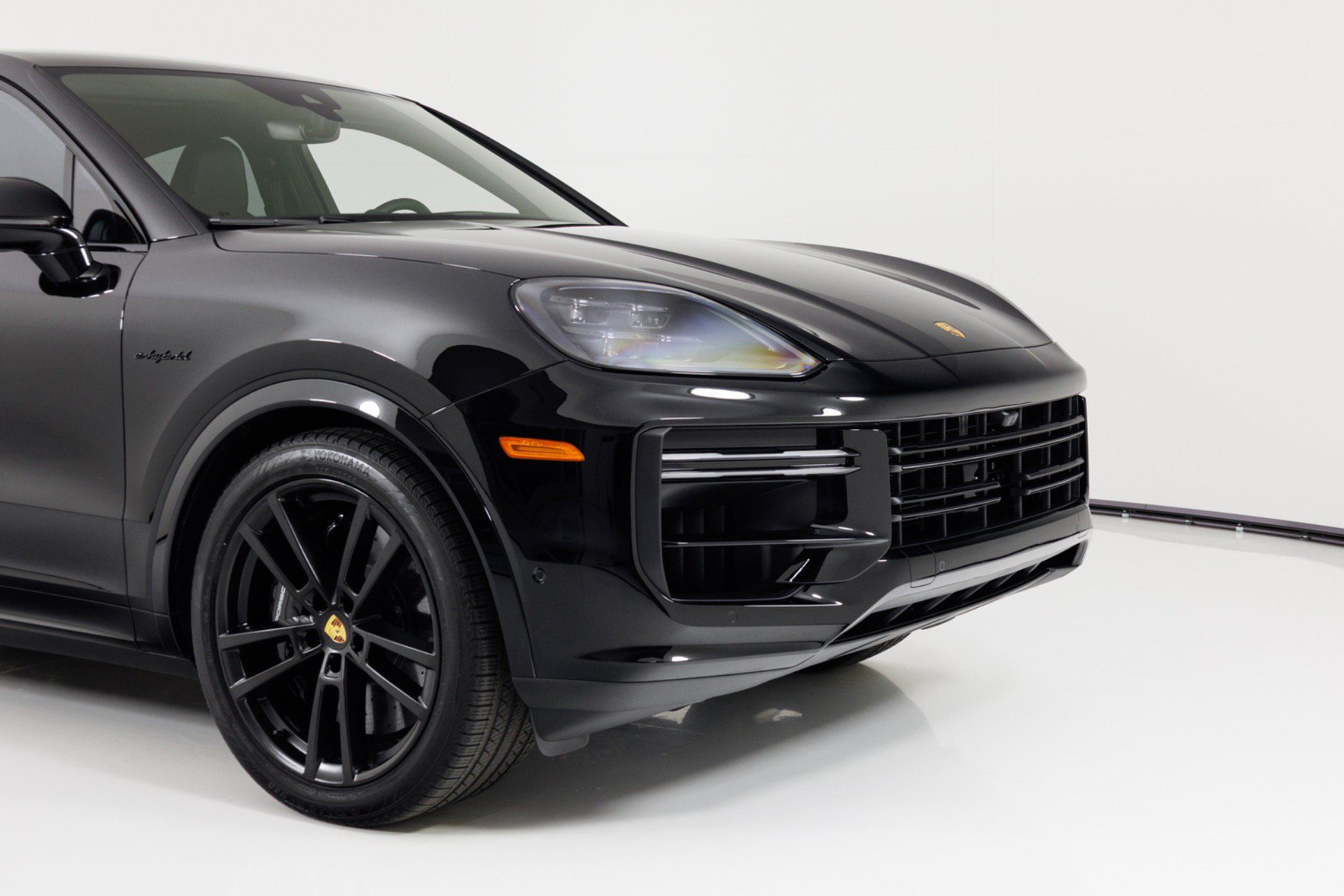 Used 2024 Porsche Cayenne Turbo w/ Premium Package Plus (PP1) AWD/4WD image 67