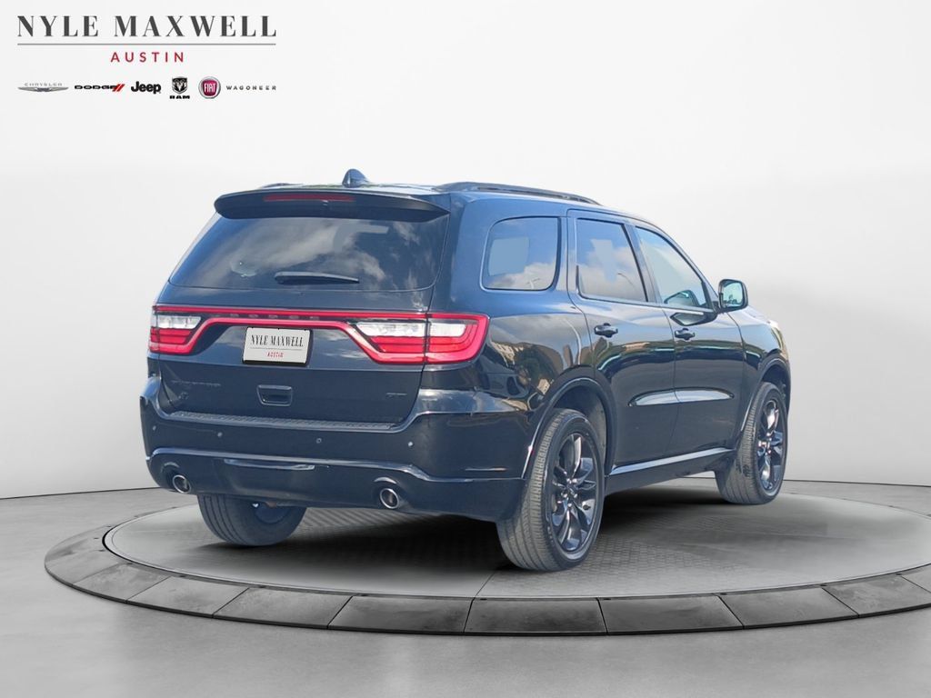 Used 2023 Dodge Durango GT AWD/4WD image 16