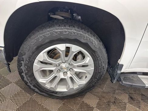 Used 2022 Chevrolet Silverado 1500 LTZ w/ LTZ Convenience Package II image 28