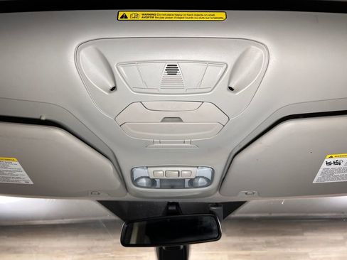 Used 2017 Ford Transit Connect Titanium image 14