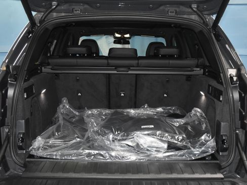 New 2026 BMW X5 xDrive40i w/ Executive Package image 28