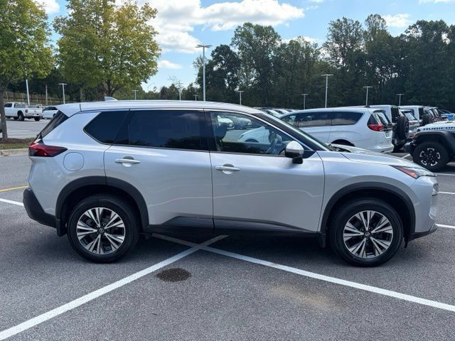 Used 2021 Nissan Rogue SV AWD/4WD image 7
