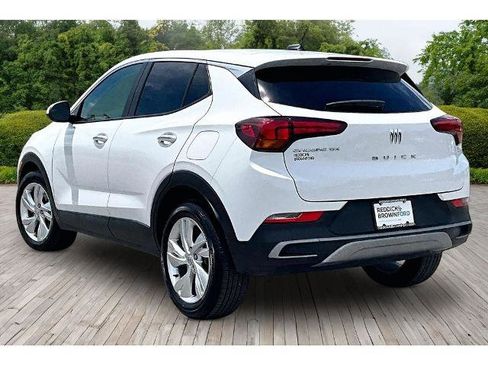 Used 2025 Buick Encore GX Preferred FWD image 4